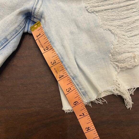 Hollister Thrashed Grunge Ultra High Rise Bermuda Shorts Size 9 - Picture 6 of 6